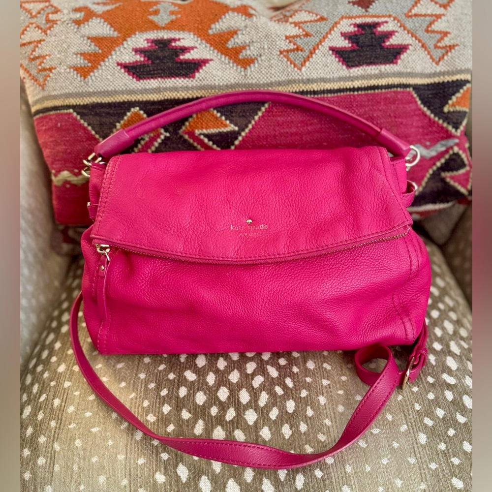 KATE SPADE New York Cobble Hill Little Minka Bag - Hot Pink (Rare Color).